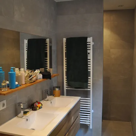 D'hotes Sous L'olivier Nocleg ze śniadaniem 3*